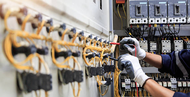 Professional Electrician technician working in Uhrichsville, OH